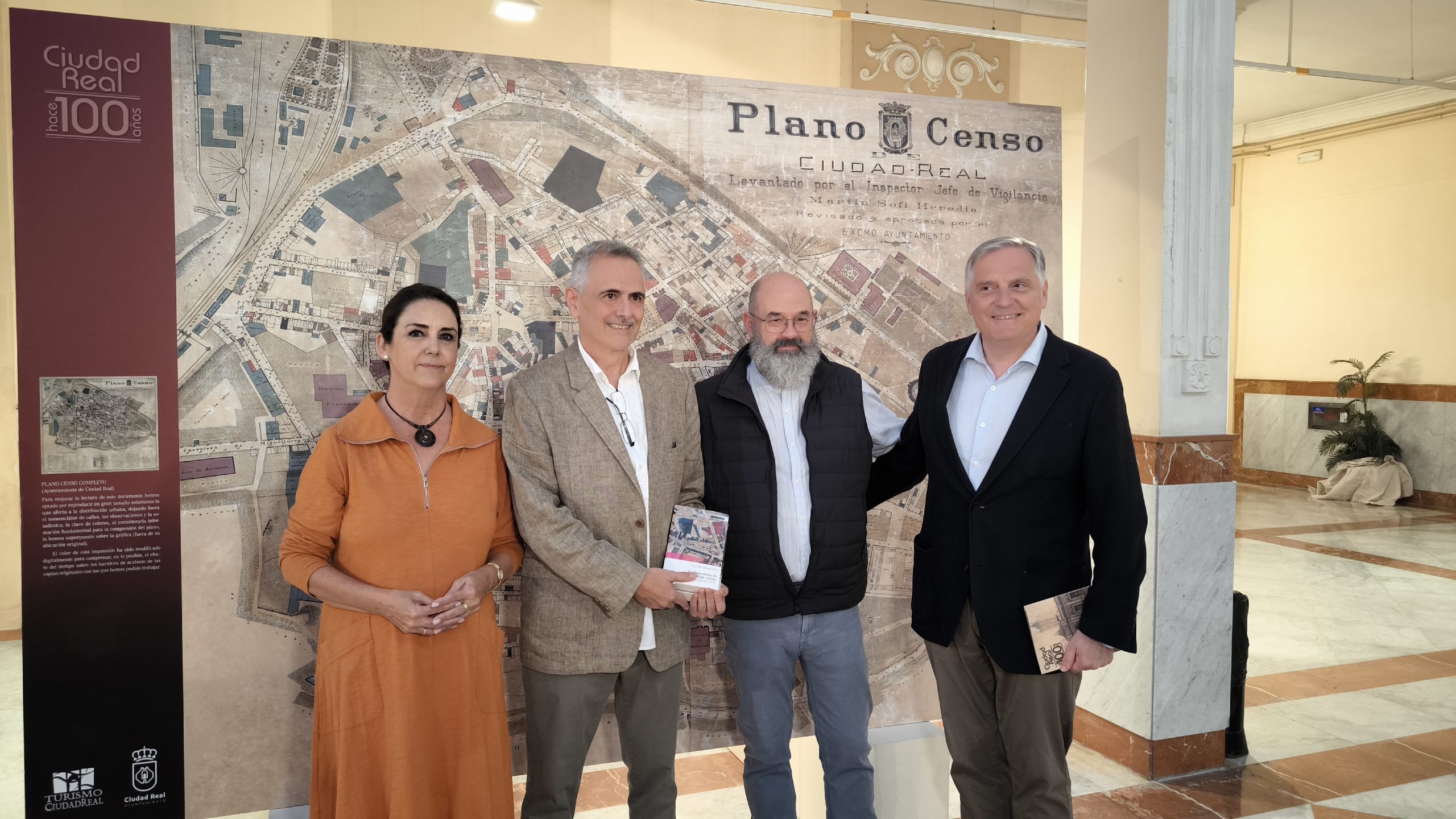 La presentación del libro “El plano-censo de Sofí Heredia Ruiz Arche” genera una gran expectación