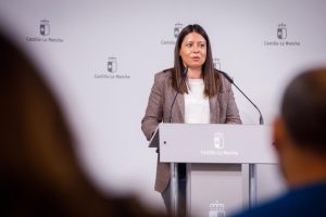 Castilla-La Mancha refuerza su sistema de Dependencia con un convenio de más de 80 millones de euros y reclama una financiación estatal justa