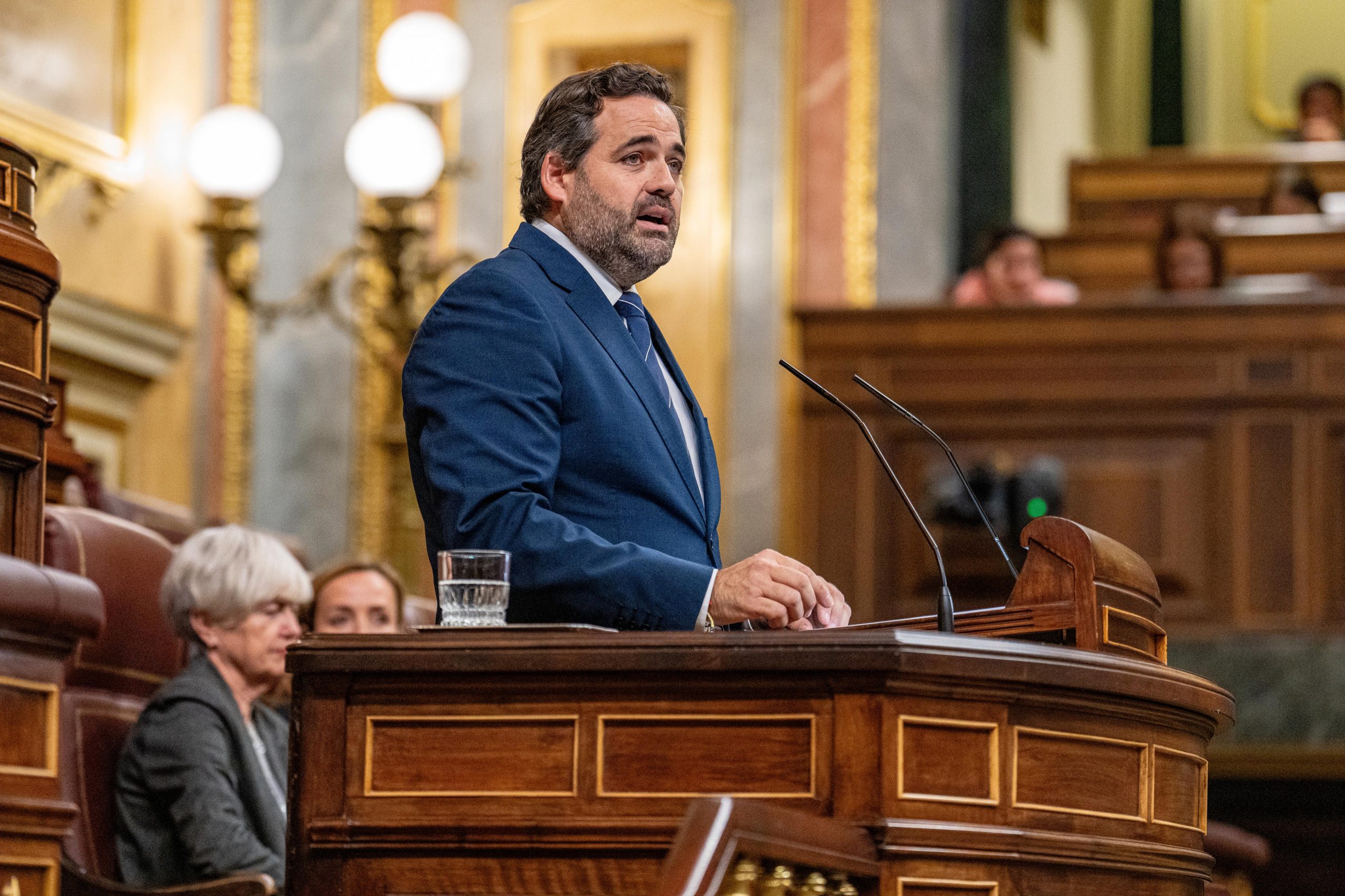 Núñez afirma que Castilla-La Mancha “no pide privilegios, pide igualdad” y defiende el nuevo Estatuto como el pilar “de un nuevo tiempo”