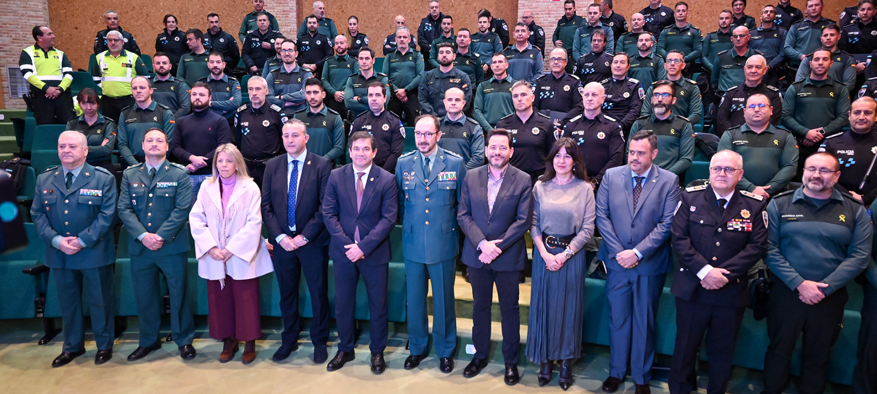 Valverde pide más efectivos en el I Encuentro de Coordinación de la Guardia Civil y con Policías Locales para reforzar la seguridad en los pueblos de la provincia