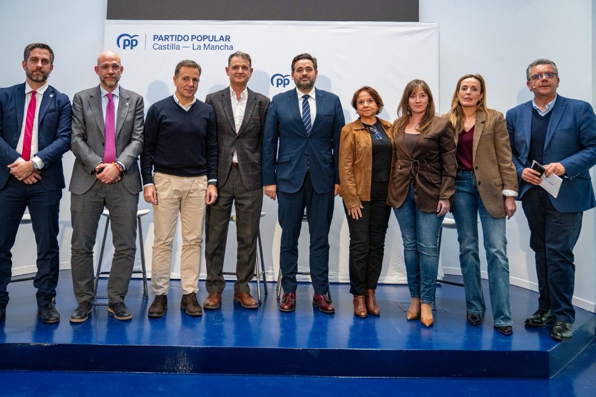 Núñez propone una sanidad “del siglo XXI” que deje atrás las dificultades actuales y que ofrezca una atención “rápida y de calidad sin dejar a nadie atrás”