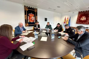 La Comisión de Seguimiento del Plan Director refuerza la coordinación para mejorar la seguridad en los centros educativos de la provincia