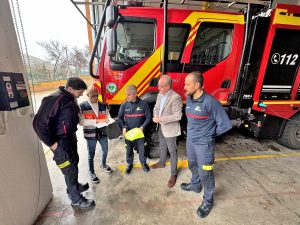 El Ayuntamiento de Puertollano extiende la red de desfibriladores a instalaciones deportivas, Centro de Juventud, Centro de Adultos y Bomberos