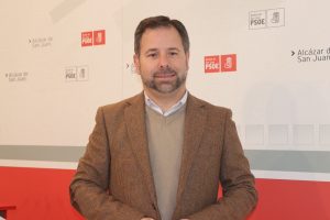 Gonzalo Redondo: “PP y Vox son los responsables de que no se toparan los precios para proteger a las familias”