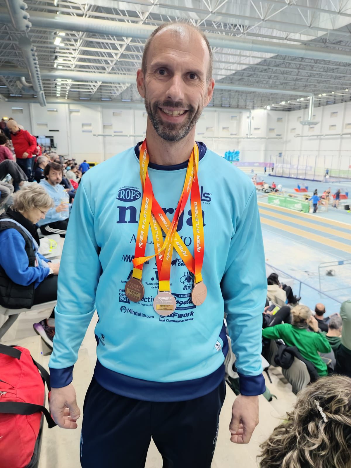 Agustín Luchena logra tres medallas en el Campeonato de España Máster Short Track de Antequera