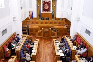 Bellido confía en que la tramitación del Estatuto de Autonomía en Madrid respete el texto aprobado en Toledo “con amplio consenso político y social”