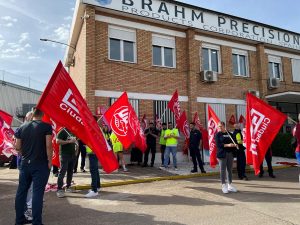 La plantilla de la empresa Brahm de Manzanares se moviliza para exigir mejoras salariales