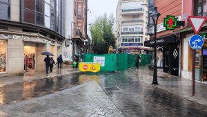 Trabajos en la red de saneamiento de la calle Toledo obligan a restricciones de tráfico en el centro