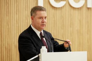 El presidente García-Page avanza 500 millones de euros en los próximos tres años para ejecutar la Agenda de Acción por la Vivienda 2026-2030