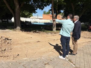 El Ayuntamiento de Ciudad Real impulsa la renovación integral de la piscina de verano y del parque infantil del Puerta de Santa María