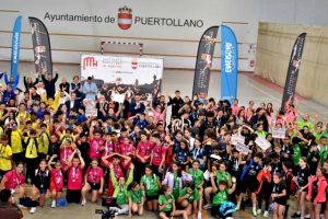 Más de un millar de escolares comparten una semana de deporte saludable en las XXIV Miniolimpiadas