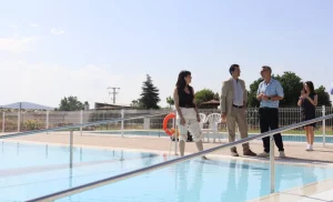 El Gobierno regional trabaja para garantizar servicios y ocio en los pueblos y anima a los ayuntamientos a participar en el programa de vivienda rural