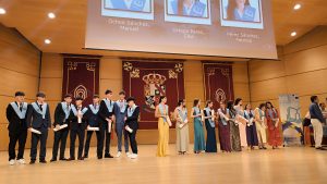 El alcalde de Ciudad Real acompaña al alumnado del IES Torreón del Alcázar en su graduación