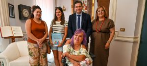 La Diputación aumenta su compromiso con la accesibilidad ampliando a varios municipios de la provincia el proyecto socioeducativo e inclusivo de la asociación “Ciudad Accesible” basado en el tradicional juego de la oca