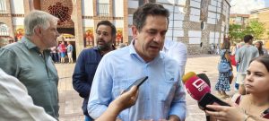 Valverde destaca la consolidación de la Feria Taurina de Ciudad Real en una emotiva tarde marcada por la despedida de Víctor Puerto del coso donde tomó la alternativa
