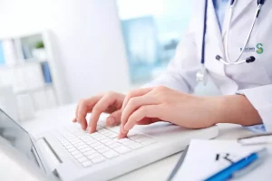 El Gobierno regional renueva equipos tecnológicos en el SESCAM para seguir mejorando la calidad asistencial y la atención personalizada que reciben los pacientes