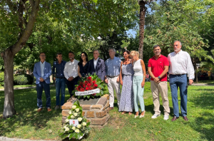 La Corporación Municipal rinde homenaje a las víctimas de accidentes laborales en el 23 aniversario del luctuoso suceso ocurrido en el Complejo Industrial