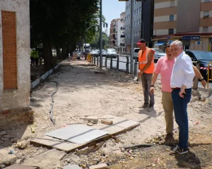 El Ayuntamiento mejora los accesos a la Universidad con una actuación de casi 200.000 euros en la calle Carlos López Bustos
