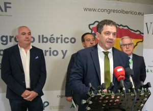 Miguel Ángel Valverde pone en valor la importancia de que España y Portugal hagan “un frente común” para afrontar los retos del sector agrario