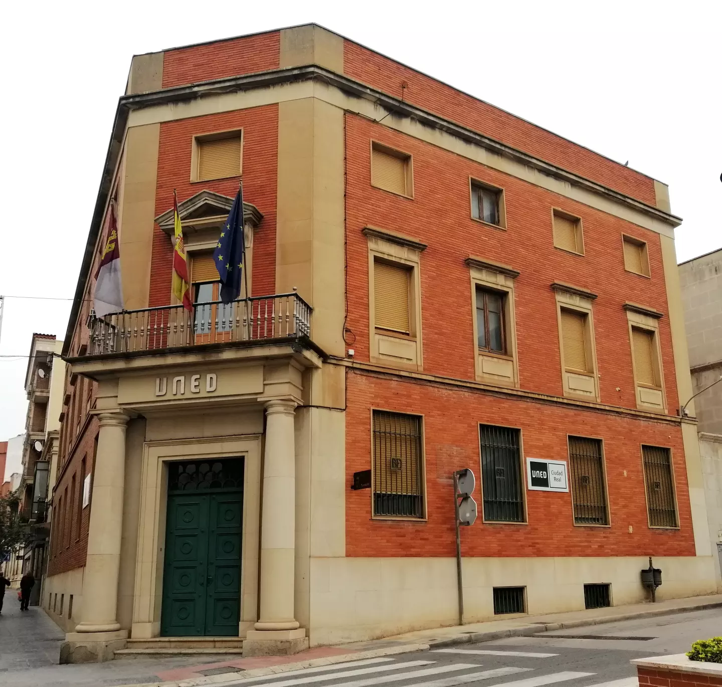 La UNED de Ciudad Real aumenta su oferta académica para este curso 2026/27 con cinco nuevas titulaciones