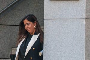 La jueza que investigó al hermano de Sánchez denuncia que un exjuez de Puertollano le siguió en coche tras declarar en la Audiencia Nacional